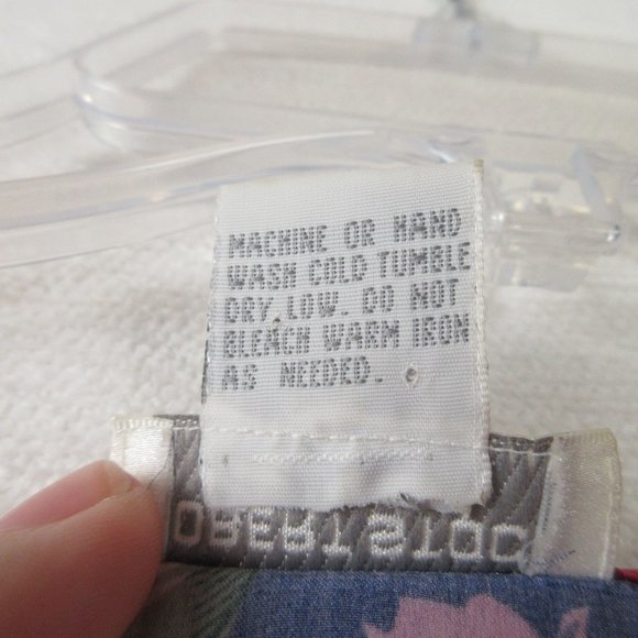 Vintage Robert Stock Red Pink Blue Printed Silk Pajama Top Size S Button Down - Picture 6 of 10